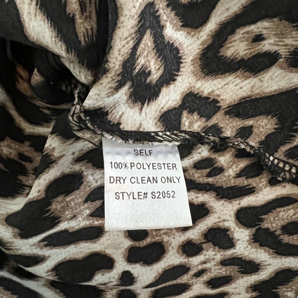 Leopard print midi skirt / size M - Picture 2 of 3